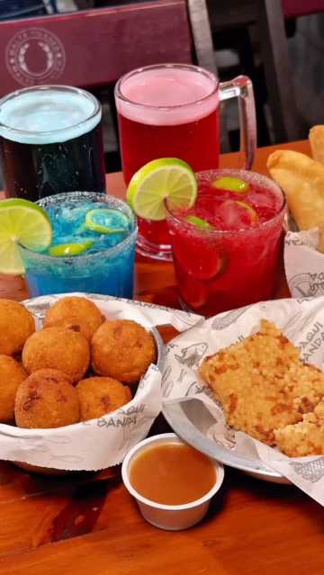 HAPPY HOUR - TAMBAQUI DE BANDA