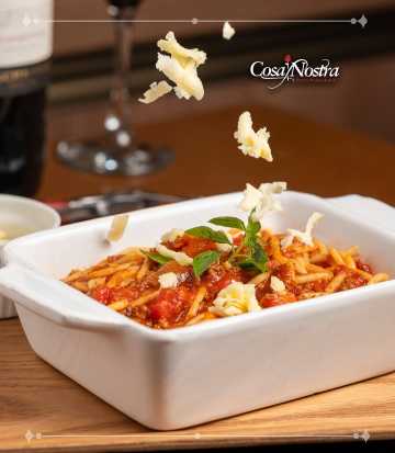 VENHA SABOREAR NOSSO SPAGUETTI À BOLONHESA - COSA NOSTRA