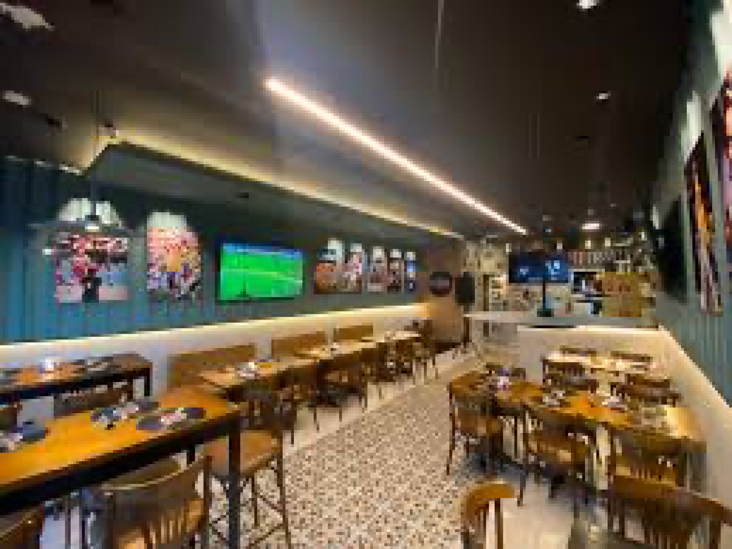 Retro Bar